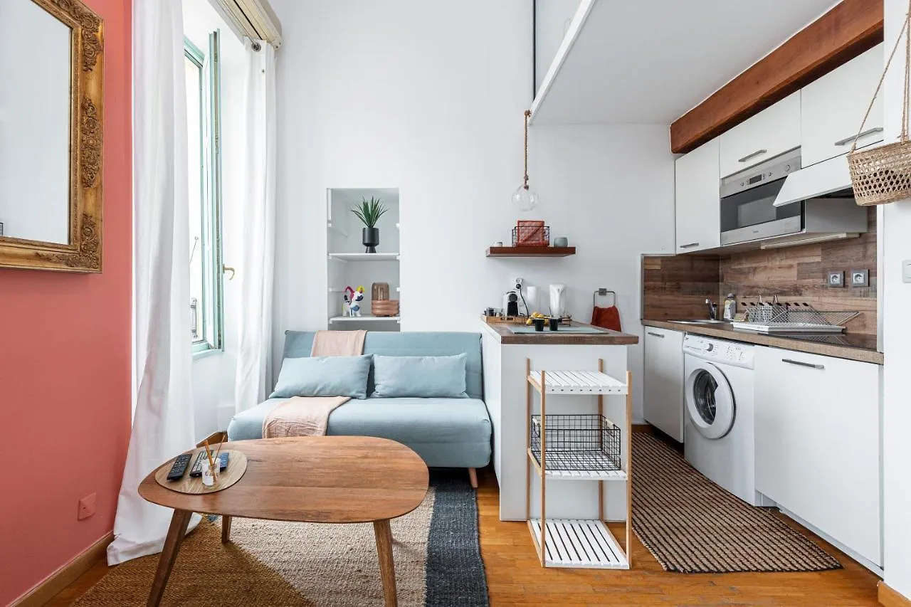 Plage Et Shopping ! Appartement Au Coeur De Nice ! Apartment